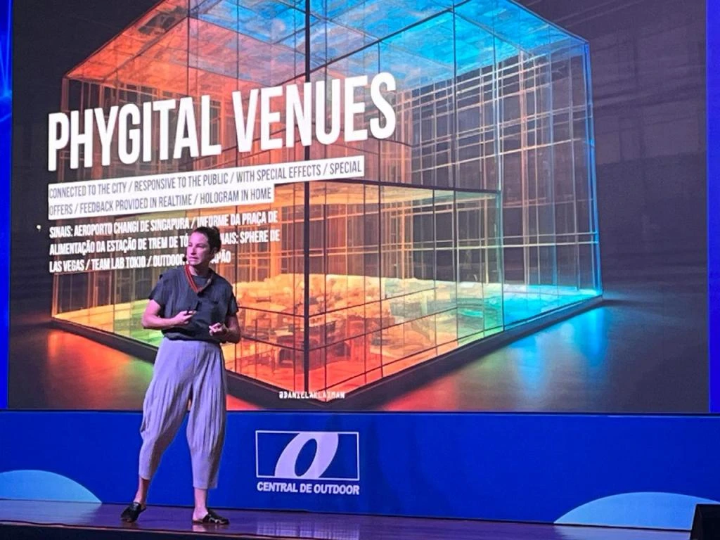 Futuro da mídia e ESG são focos de palestras do primeiro dia da Convenção Nacional Central de Outdoor