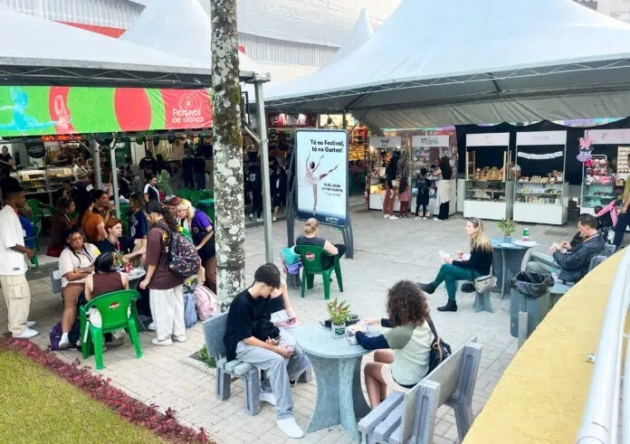 Favretto Mídia Exterior estreia no Centreventos Cau Hansen
